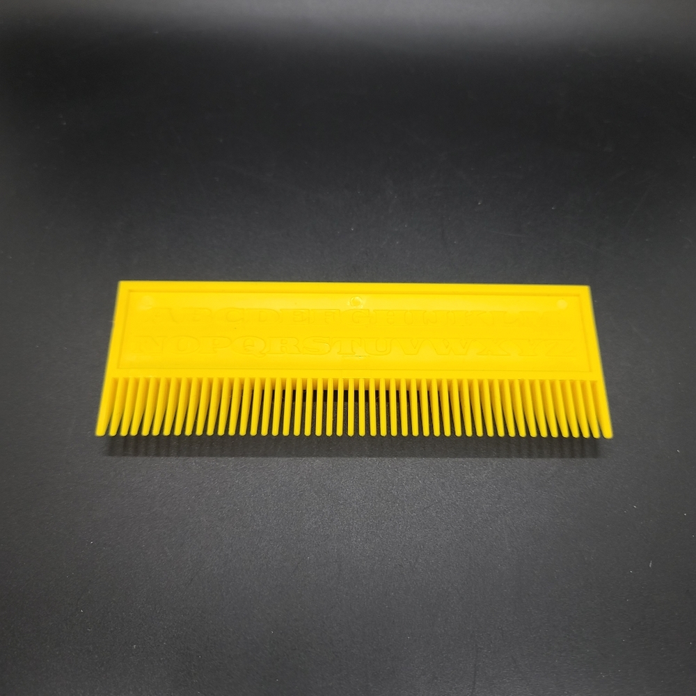 Avon School Days Ruler Comb - Picture 8 of 10